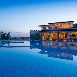 4* Resort Nevis & Aqua Park